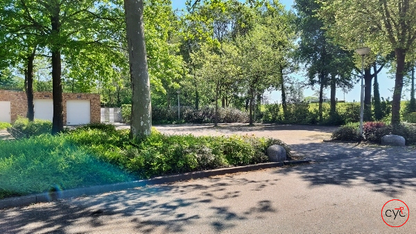 Parking Lot to start your tour